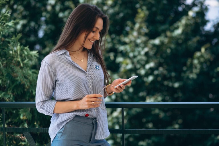 Como o app Iris Security transforma a experiência do cliente final